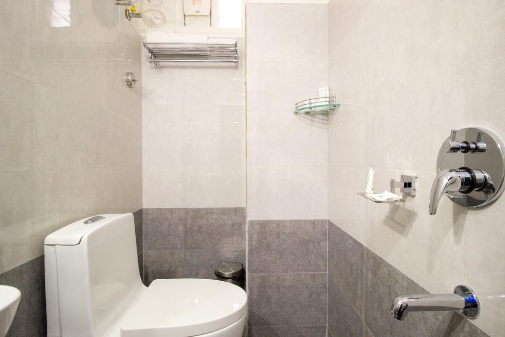 Hotel Pratz Inn Haiderabad Buitenkant foto