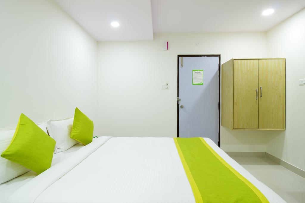 Hotel Pratz Inn Haiderabad Buitenkant foto